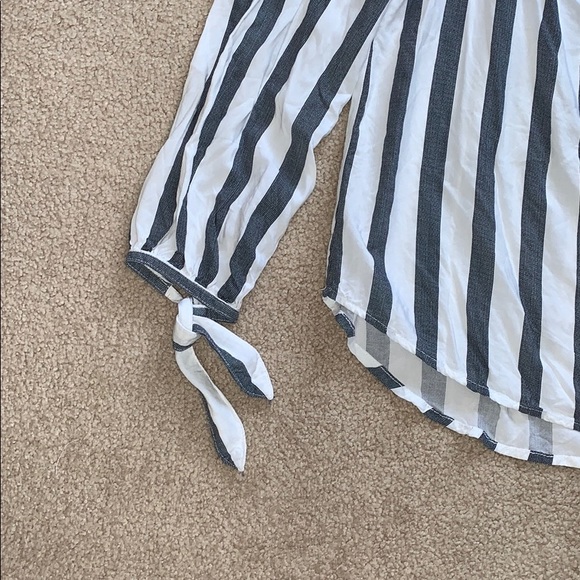 White and blue striped off the shoulder top S - Picture 4 of 7